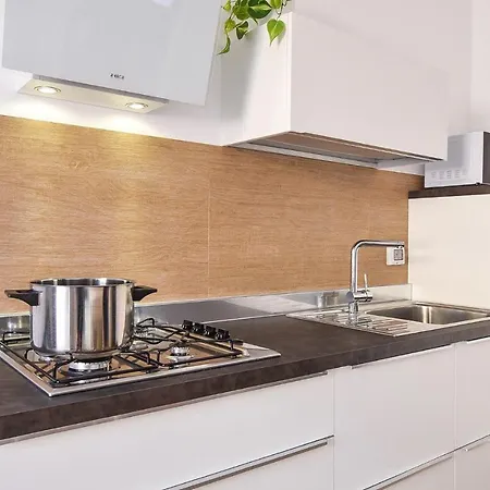 1 Bedroom In *